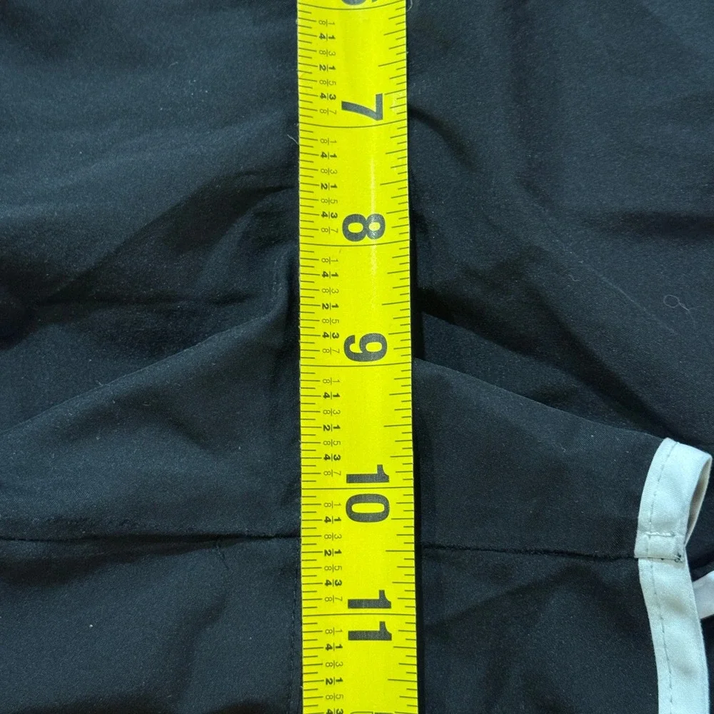 Nike Dri-Fit Running Shorts Women's Medium Black White Tempo Track Performance